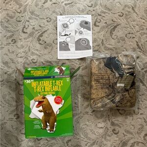 T-Rex Inflatable costume, Boys One Size Fits Most, batteries not included.